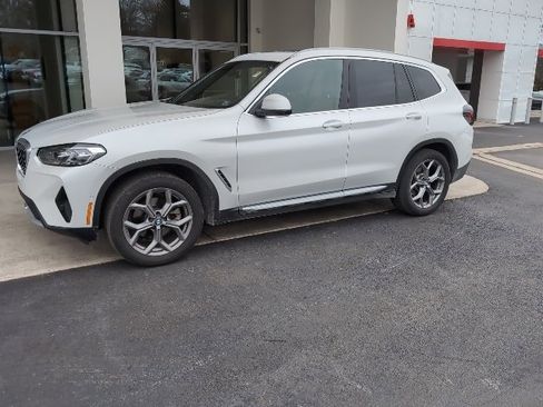 Used 2023 BMW X3 xDrive30i w/ Premium Package image 5