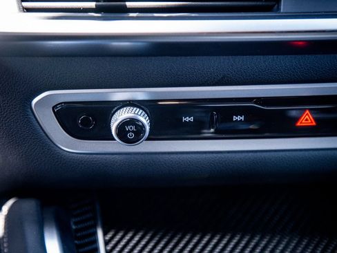 New 2027 BMW X6 M60i AWD/4WD image 17
