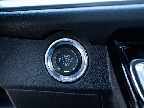 New 2026 Chevrolet Traverse LT image 25