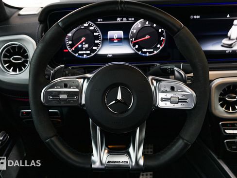 Used 2022 Mercedes-Benz G 63 AMG 4MATIC w/ G Manufaktur Interior Package image 27