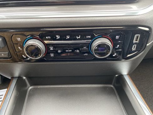 Certified 2024 Chevrolet Silverado 2500 High Country w/ High Country Premium Package image 29