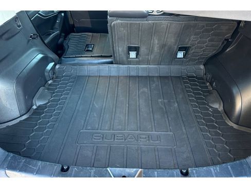 Used 2017 Subaru Impreza 2.0i Limited w/ Popular Package #2A image 17