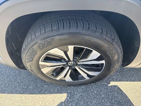 Used 2026 Volkswagen Atlas SE AWD/4WD image 10