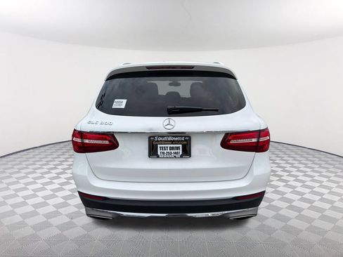 Used 2019 Mercedes-Benz GLC 300 image 6