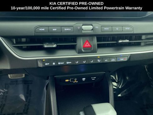 Certified 2025 Kia K4 LX image 8