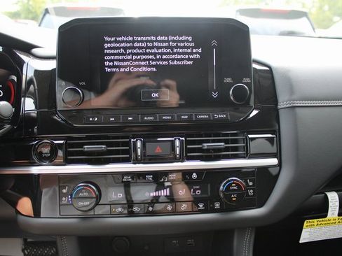 New 2025 Nissan Pathfinder Platinum w/ Cargo Package image 12