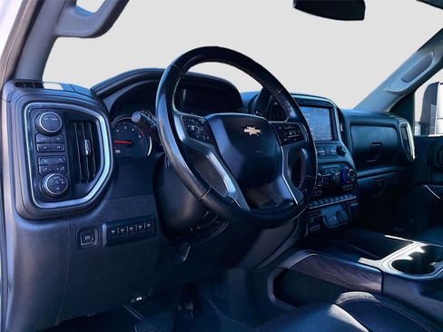 Used 2023 Chevrolet Silverado 2500 LTZ w/ LTZ Plus Package image 9