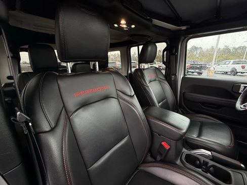 Used 2020 Jeep Wrangler Unlimited Rubicon w/ LED Lighting Group image 30