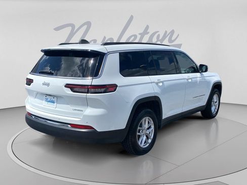 Used 2024 Jeep Grand Cherokee L Laredo RWD image 8