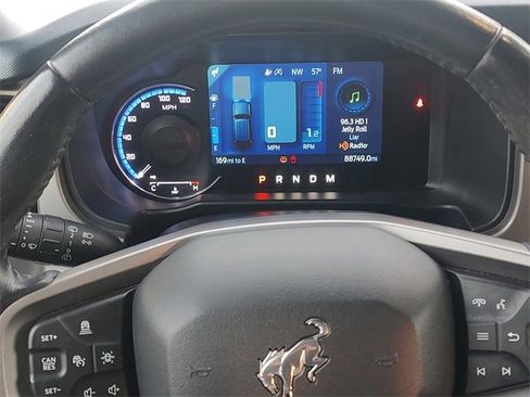 Used 2021 Ford Bronco Outer Banks image 16