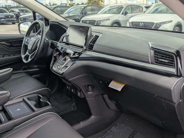 Used 2025 Honda Odyssey Elite image 34