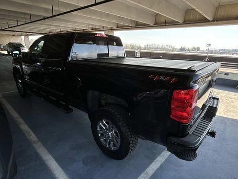 Used 2018 Chevrolet Silverado 3500 High Country w/ Duramax Plus Package image 2