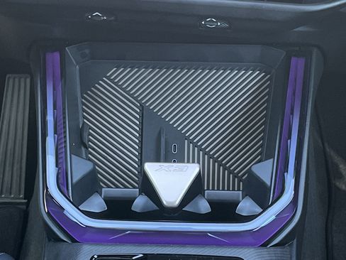 Used 2025 BMW X3 xDrive30i w/ Convenience Package image 6