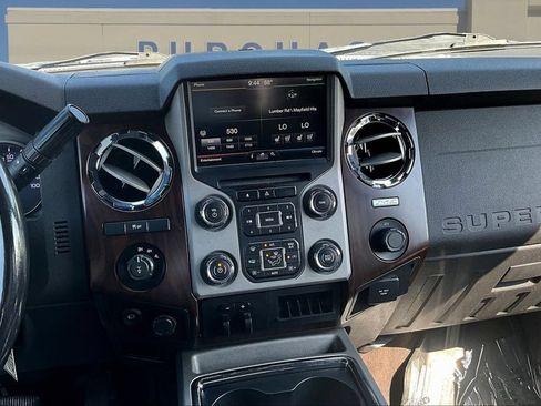 Used 2016 Ford F350 Lariat w/ Lariat Interior Package AWD/4WD image 12