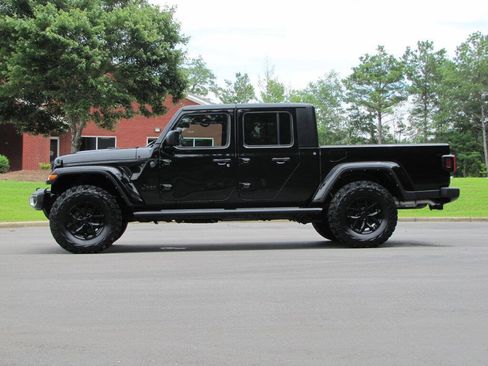 Used 2023 Jeep Gladiator Sport AWD/4WD image 5