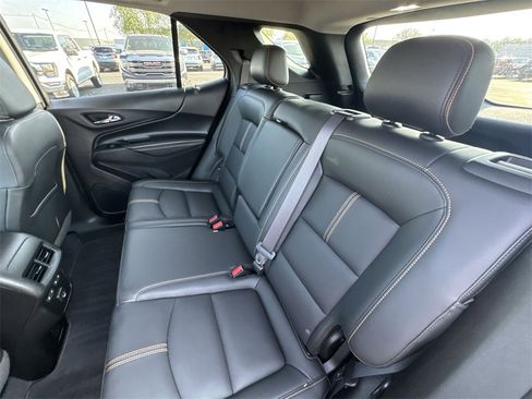 Used 2022 Chevrolet Equinox Premier image 22