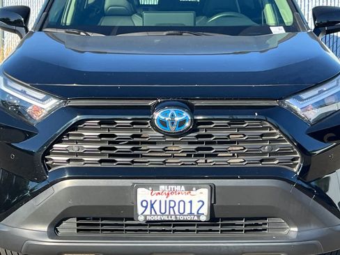 Used 2024 Toyota RAV4 XLE Premium w/ Weather Package AWD/4WD image 15