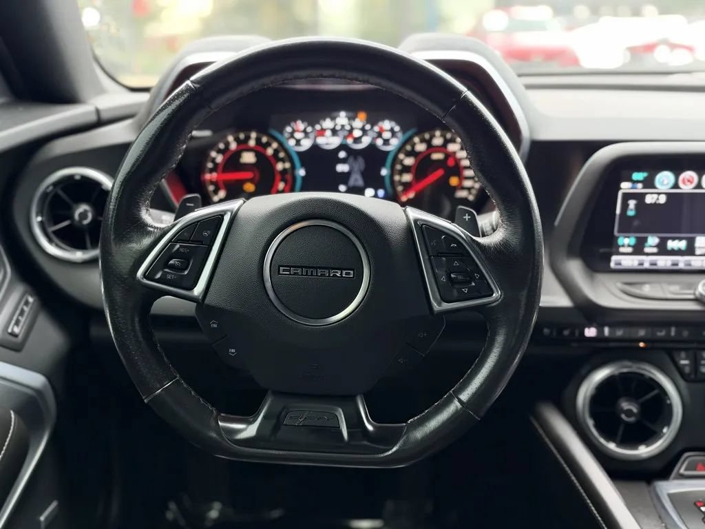 Used 2017 Chevrolet Camaro SS RWD image 14