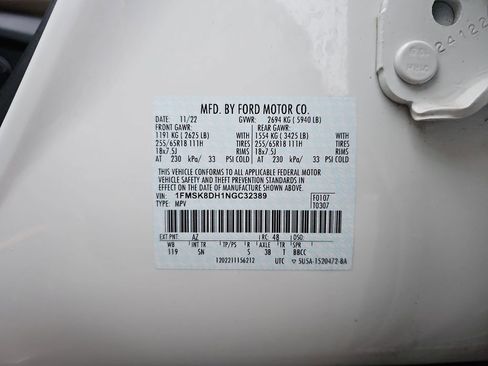 Used 2022 Ford Explorer XLT w/ Equipment Group 202A image 36