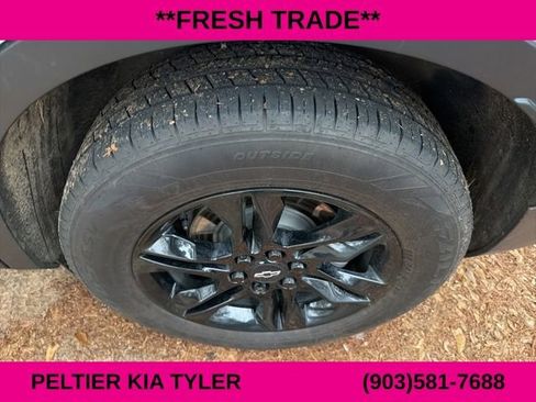 Used 2022 Chevrolet Blazer LT image 9