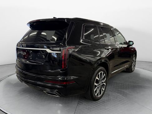 Used 2024 Cadillac XT6 Sport w/ Technology Package image 5