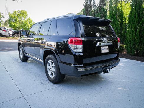 Used 2013 Toyota 4Runner SR5 w/ Convenience Pkg RWD image 9
