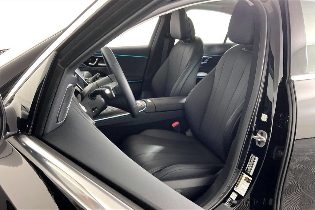 Used 2026 Mercedes-Benz E 350 4MATIC Sedan image 17