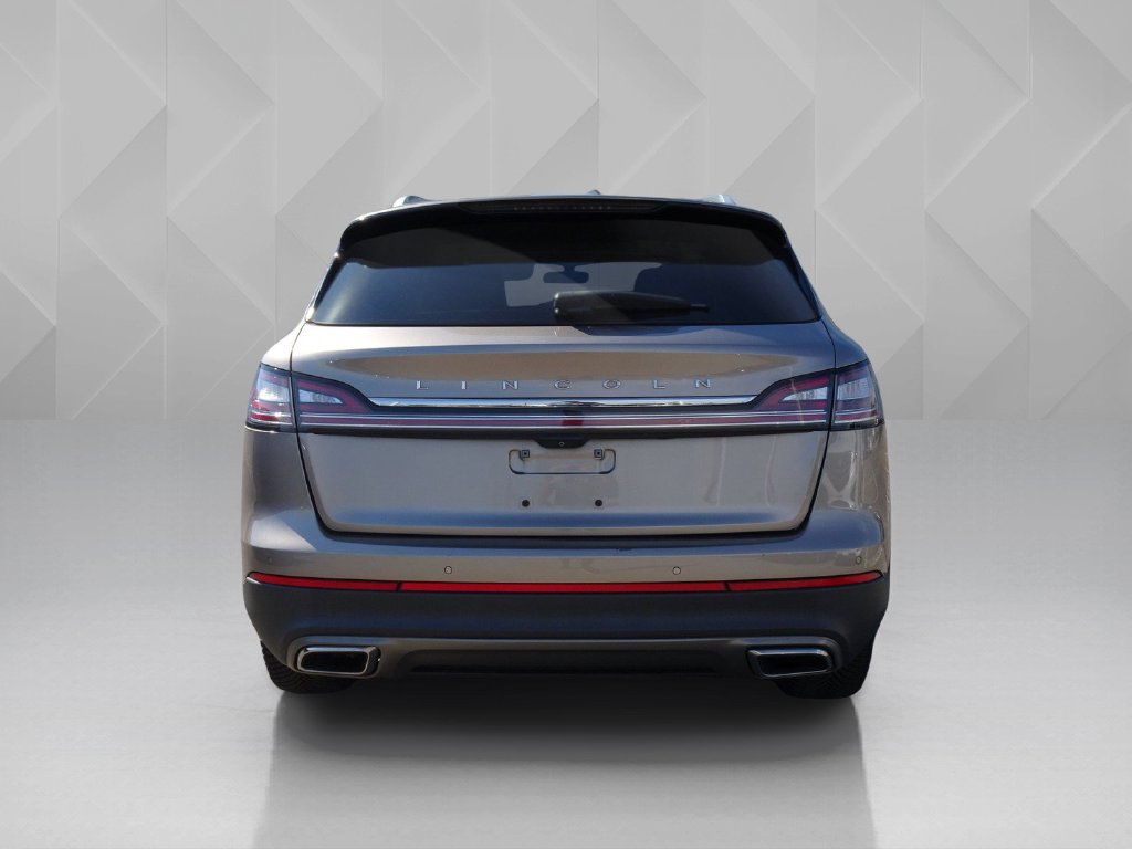 Used 2021 Lincoln Nautilus Reserve AWD/4WD image 4