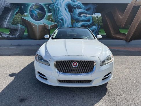 Used 2014 Jaguar XJ L Portfolio image 1