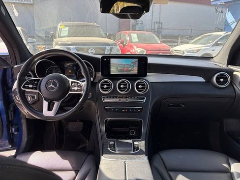 Used 2021 Mercedes-Benz GLC 300 300 image 21