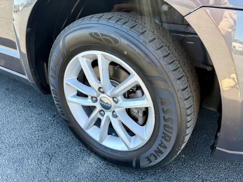 Used 2017 Dodge Journey SXT w/ Premium Group FWD image 16