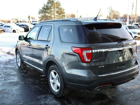 Used 2018 Ford Explorer XLT w/ Equipment Group 201A FWD image 7