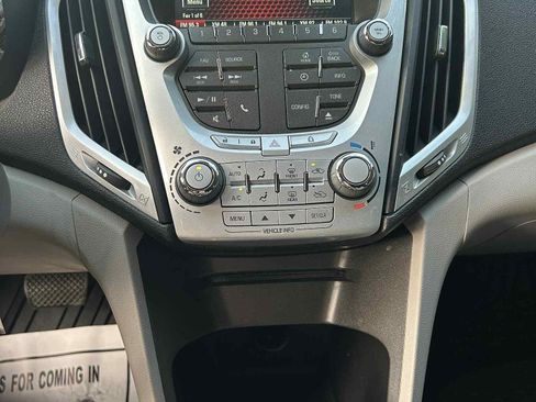 Used 2015 GMC Terrain SLE w/ Cargo Package image 7