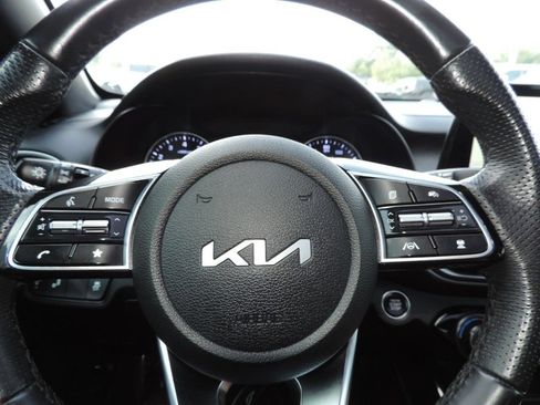 Used 2022 Kia Forte GT-Line w/ GT-Line Premium Package FWD image 27