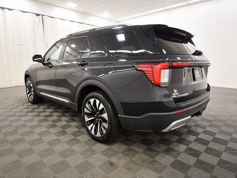 Used 2025 Ford Explorer Platinum w/ LUX Leather Package image 5