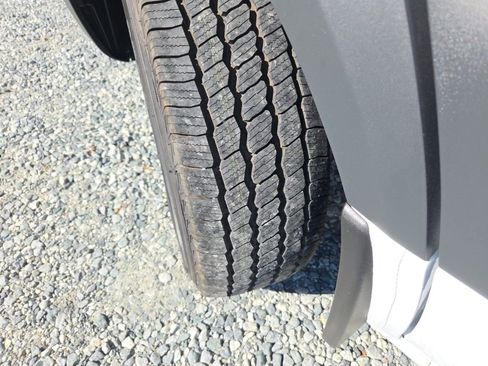 Used 2025 Mercedes-Benz Sprinter 2500 image 25