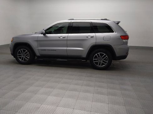 Used 2019 Jeep Grand Cherokee Limited image 3