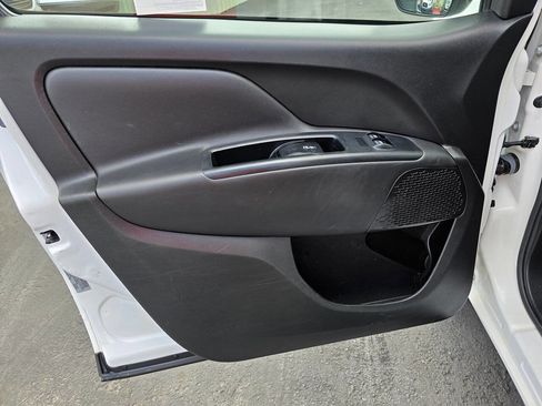 Used 2021 RAM ProMaster City Tradesman image 20