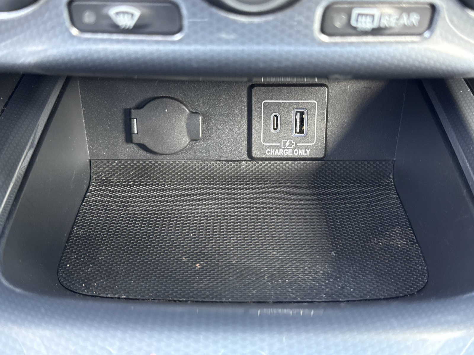 Used 2019 Nissan Pathfinder SL FWD image 28