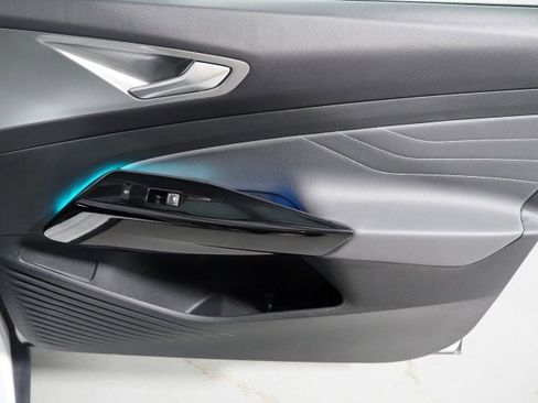 Used 2023 Volkswagen ID.4 Pro S Plus image 55