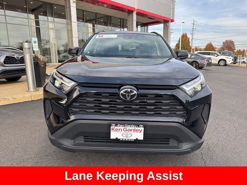 Certified 2025 Toyota RAV4 LE image 10