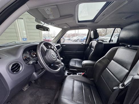 Used 2015 Jeep Patriot High Altitude image 11