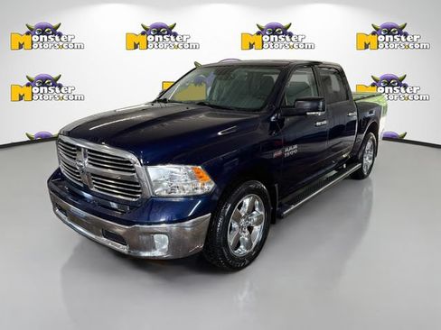 Used 2017 RAM 1500 Classic SLT w/ SLT Plus D←cor Group AWD/4WD image 1