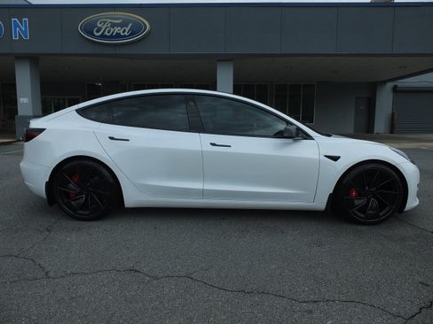 Used 2020 Tesla Model 3 Long Range AWD/4WD image 2