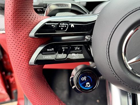 New 2025 Mercedes-Benz GLS 63 AMG 4MATIC image 25