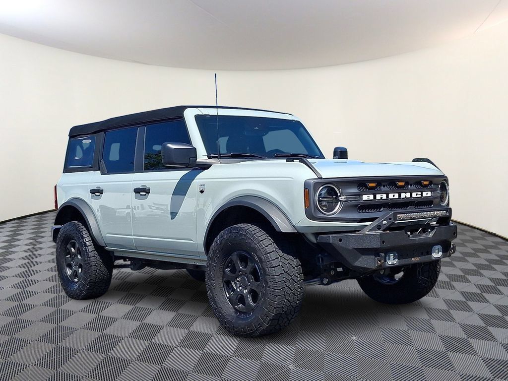 Used 2023 Ford Bronco Big Bend AWD/4WD image 1