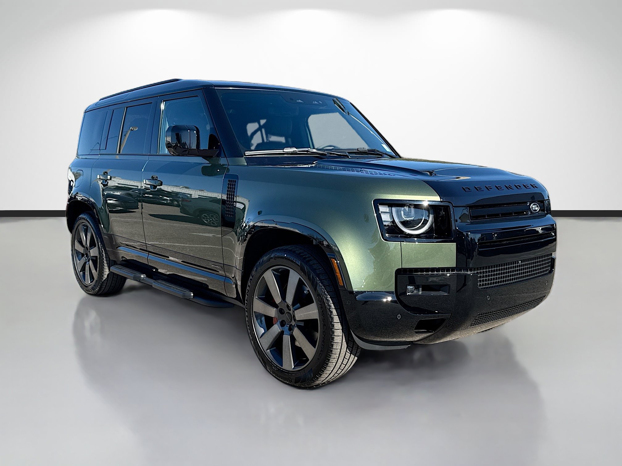 New 2026 Land Rover Defender 110 X AWD/4WD image 7