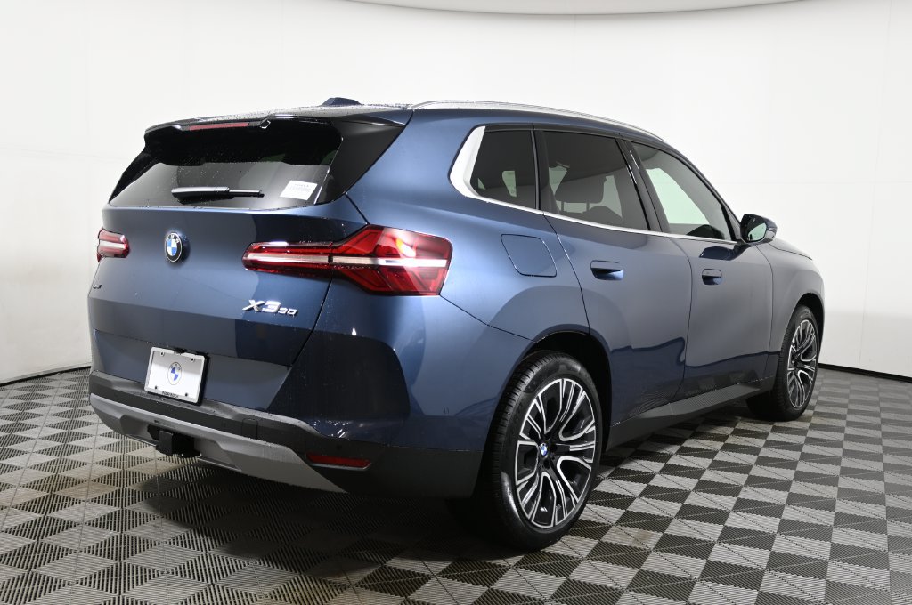 Used 2026 BMW X3 xDrive30i w/ Premium Package AWD/4WD image 7