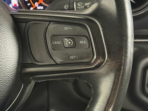 Used 2022 Jeep Gladiator Sport AWD/4WD image 33