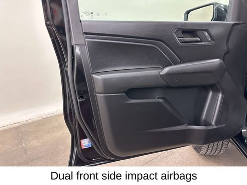 Used 2024 Chevrolet Colorado Trail Boss w/ Advanced Trailering Package image 31